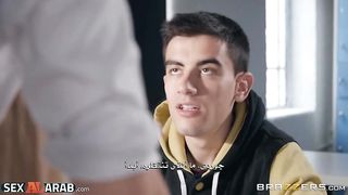 سكس مترجم - جوردي في الصف المدرسي مع المدرسة