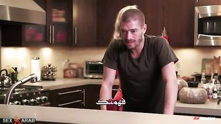 سكس مترجم - الام تخفف من الحالة النفسية لابنها