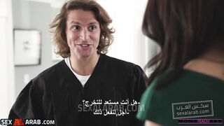 الابن يتخرج من الكلية بحضور امه  - سكس مترجم