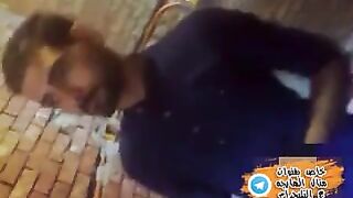 شاب و شابة مصرية في بيت قديم مداعبات ساخنة سكس عربي