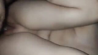 سورية بين المطرقة و السندان .. سكس سوري جماعي