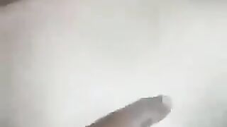 عراقية تناك و متوترة