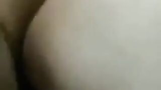 عمر ينيج مرته نوره بنت الحرية